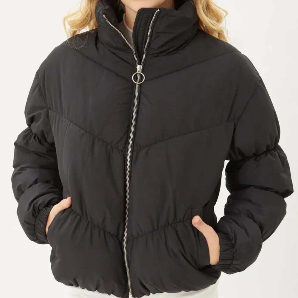 Love Tree Peyton Puffer Jacket - BLACK / Small / NWOT